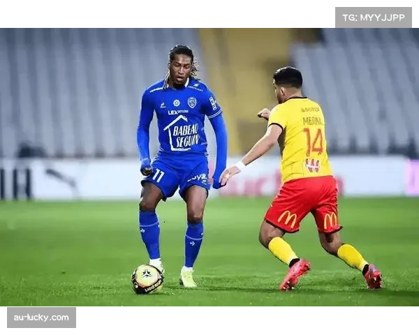 定位球得分占比升至25%，角球与长抛球成战术破局关键