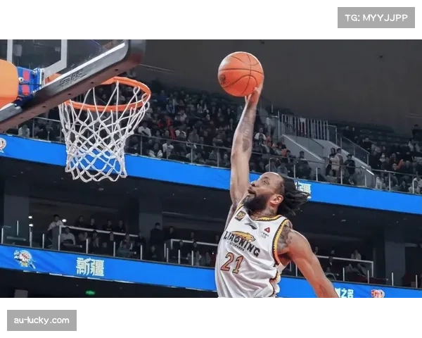 布罗金顿防守端作用显著 辽宁新援首秀获主帅肯定